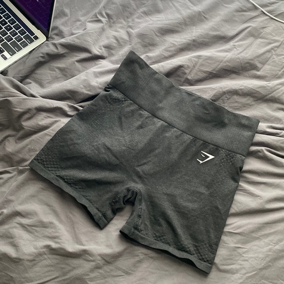Gymshark Pants - gymshark black vital seamless shorts